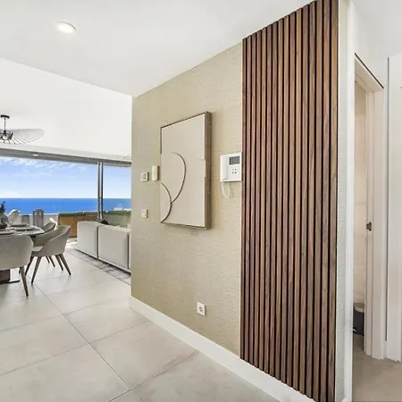 Lägenhet Luxury Penthouse With Ocean View Marbella